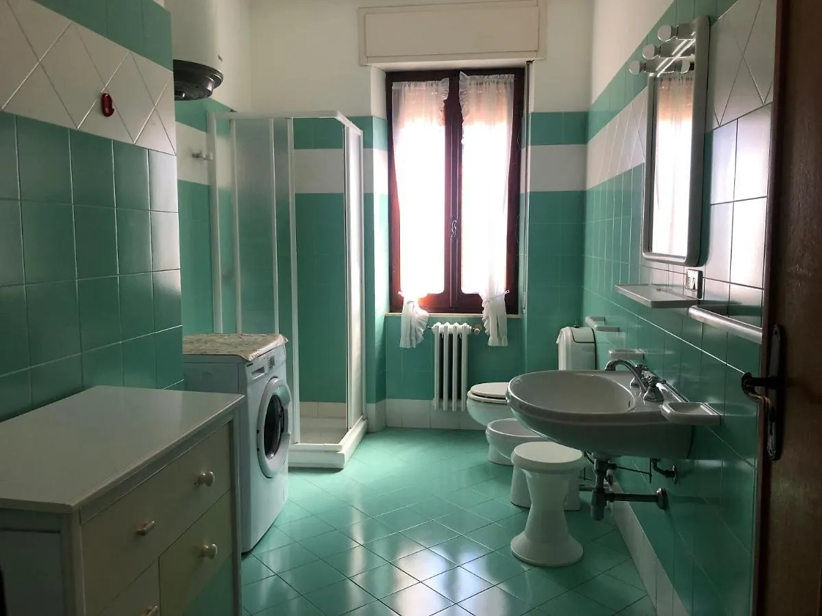 Appartamento Centralissimo Con Vista Mare A Santa Teresa Gallura Appartement